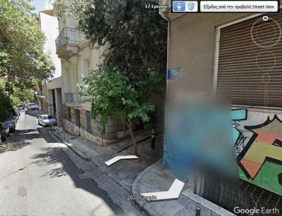 Exarcheia: Independent Ground Floor House. Atenas Exterior foto